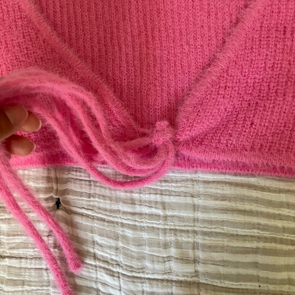 Boutique Pink Fuzzy Wrap Crop Top - Picture 5 of 8